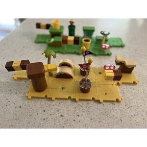 World Of Nintendo Micro Land Playset‎ Large Lot Super Mario